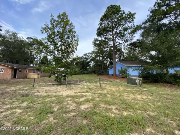 413 Mercer Street, Oak Island, NC 28465