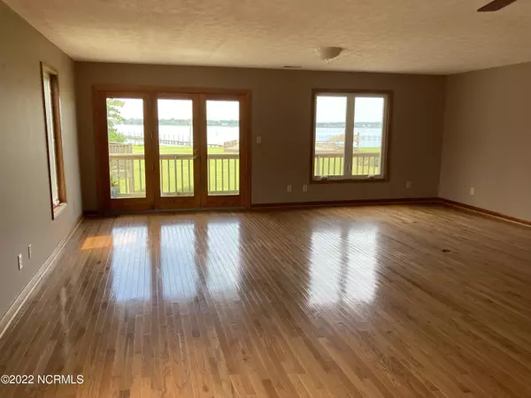 Bridgeton, NC 28519,14 Eastern Shore Townhouses