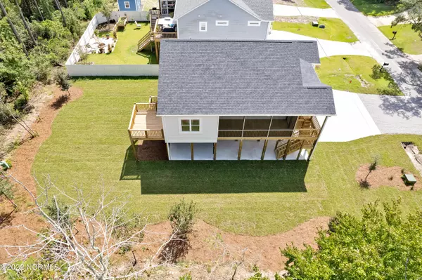 Oak Island, NC 28465,110 SW 3rd ST