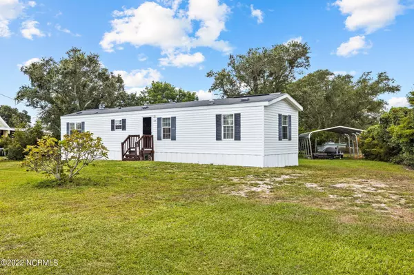 Harkers Island, NC 28531,137 Shackleford DR