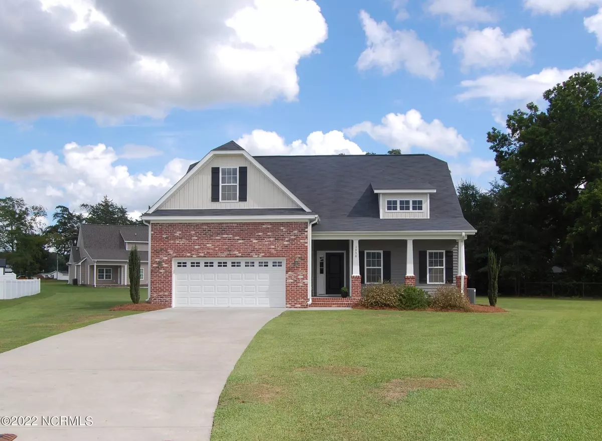 Ayden, NC 28513,3958 George Drive