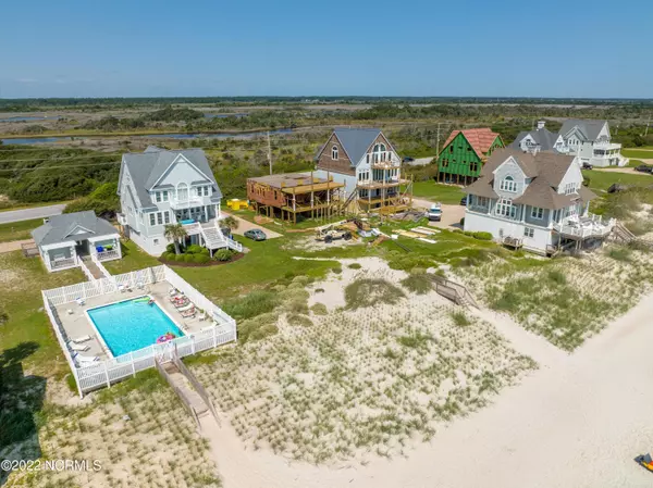 North Topsail Beach, NC 28460,4206 Island DR