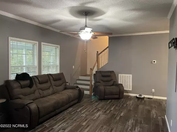 Kelly, NC 28448,161 Back Canal DR