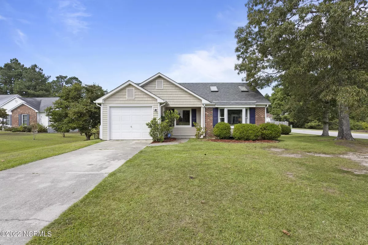 Jacksonville, NC 28546,102 Caswell CT