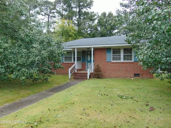 2000 Winoca RD SW, Wilson, NC 27893