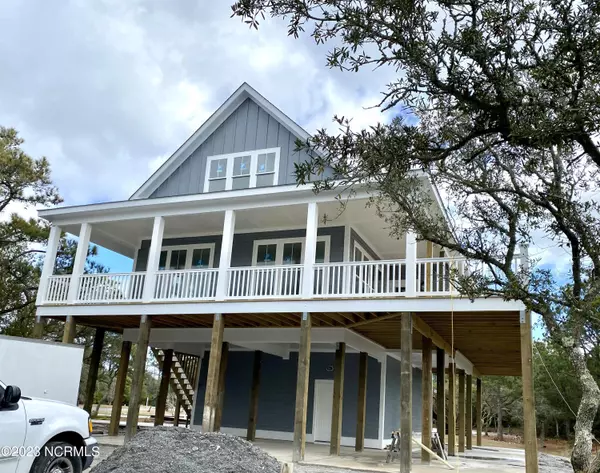 109 Decoy Drive, Harkers Island, NC 28531