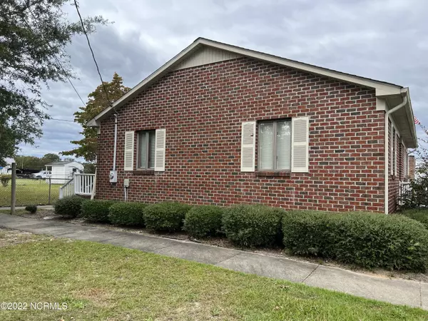 Hookerton, NC 28538,120 S Third ST