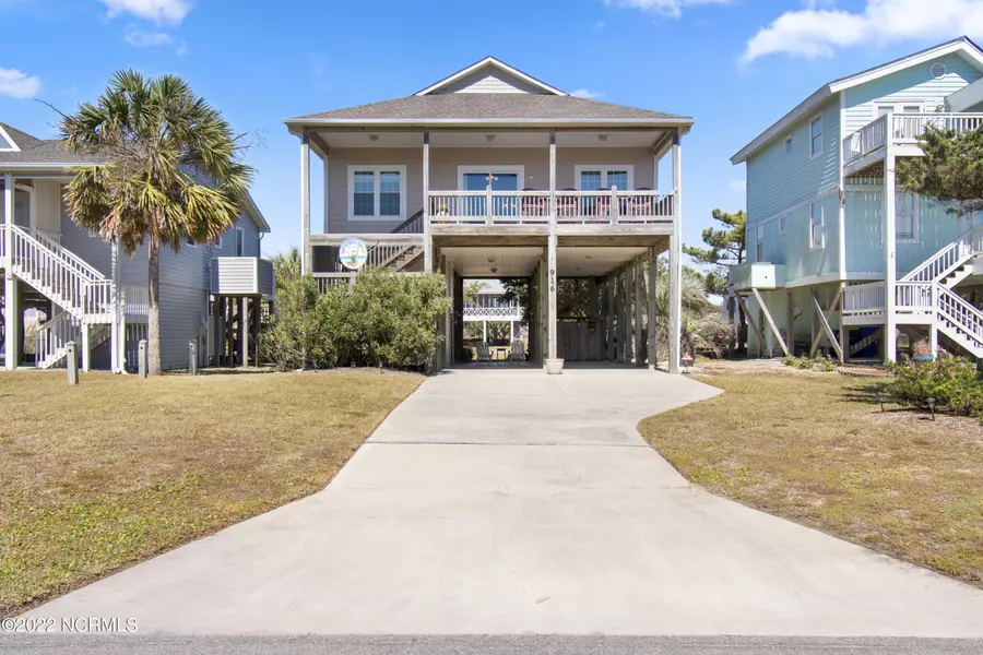 916 E Dolphin DR, Oak Island, NC 28465