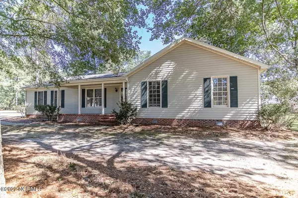 100 Walden PL,  La Grange,  NC 28551