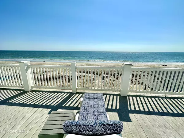 Oak Island, NC 28465,715 W Beach DR