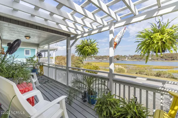 Holden Beach, NC 28462,158 Greensboro Street