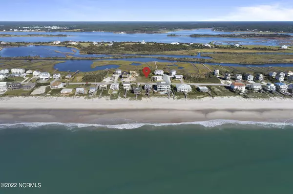 North Topsail Beach, NC 28460,3639 Island Drive