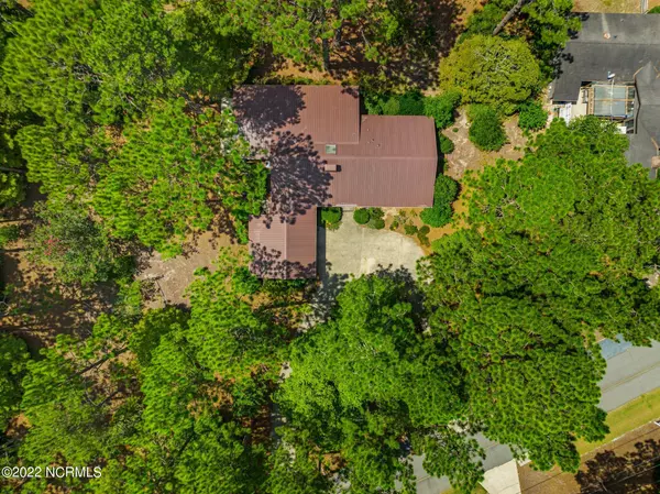 Whispering Pines, NC 28327,9 Pine Crest Drive