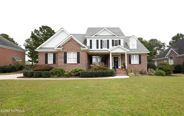 931 Chesapeake Place, Greenville, NC 27858