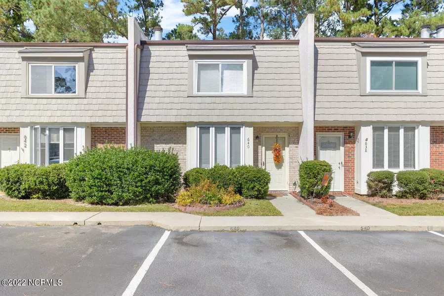 640 Cobblestone DR, Wilmington, NC 28405