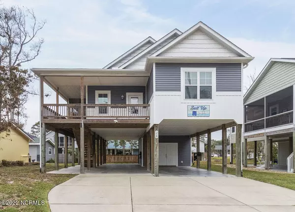 328 NE 56th Street, Oak Island, NC 28465