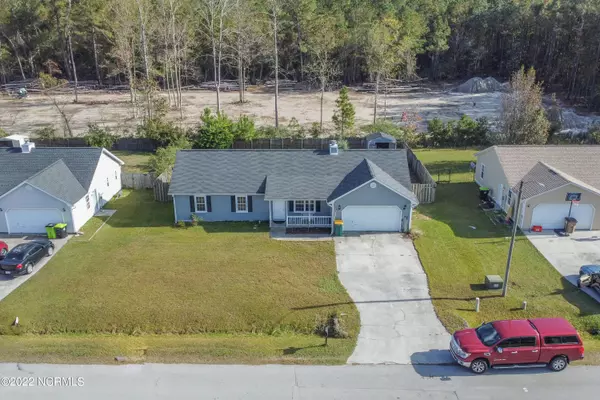 Hubert, NC 28539,115 Daphne Drive