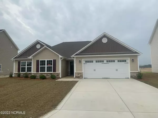 384 Water Wagon Trail, Jacksonville, NC 28546