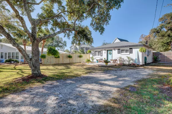 Carolina Beach, NC 28428,1205 Saint Joseph ST