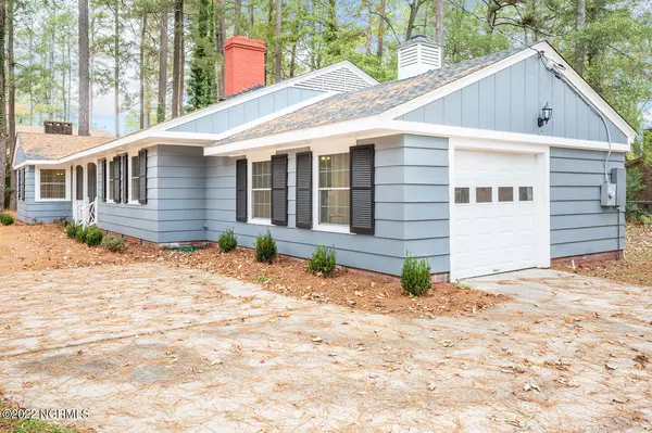 Windsor, NC 27983,707 Sterlingworth ST