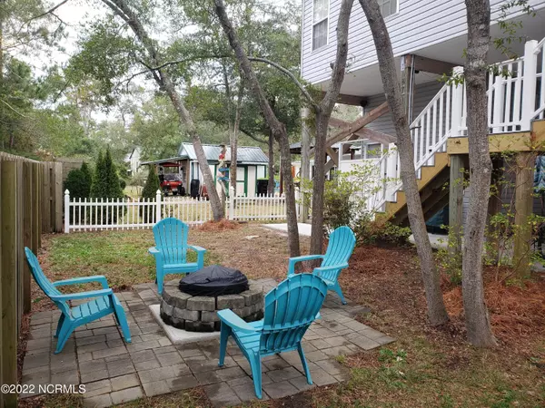 Oak Island, NC 28465,334 NE 46th Street