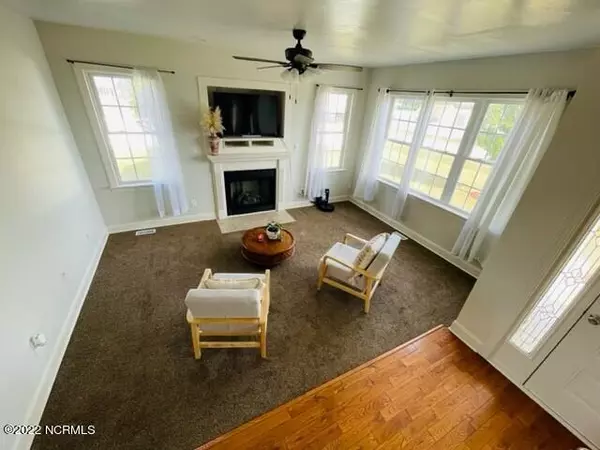 Sims, NC 27880,8806 Eatchel CT