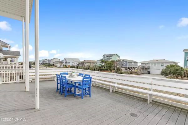 Holden Beach, NC 28462,1002 Ocean Boulevard W