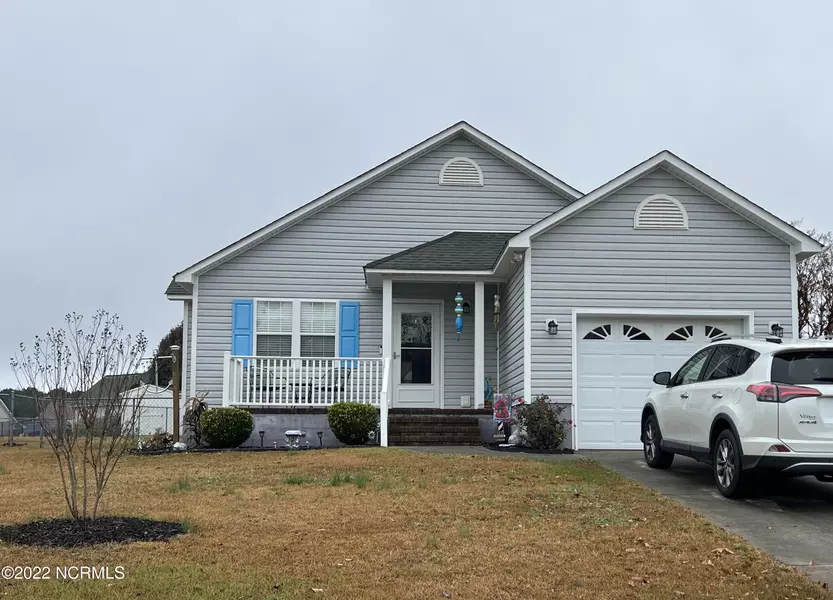 304 Appaloosa CT, Swansboro, NC 28584