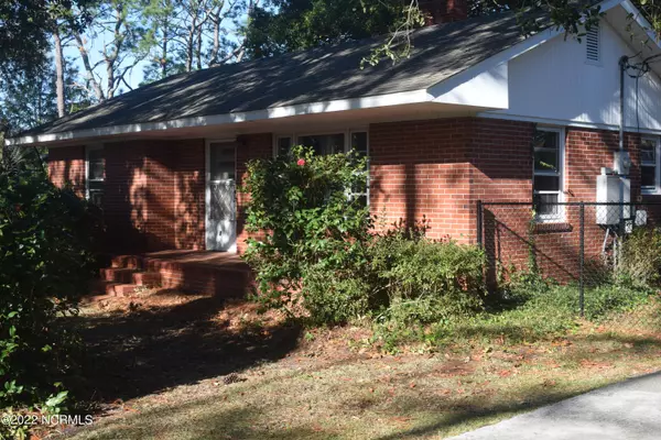 703 Parkway Boulevard, Wilmington, NC 28412