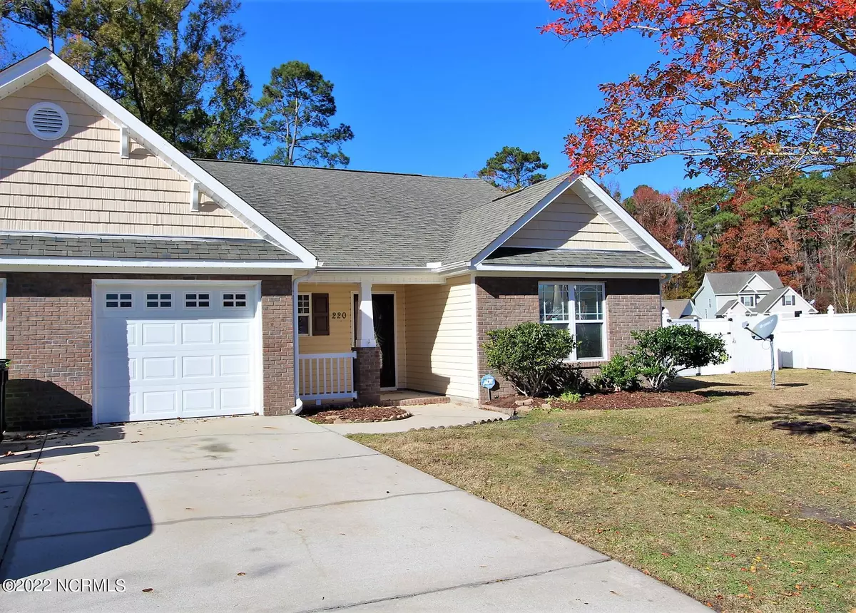 New Bern, NC 28560,220 Kestrel Court