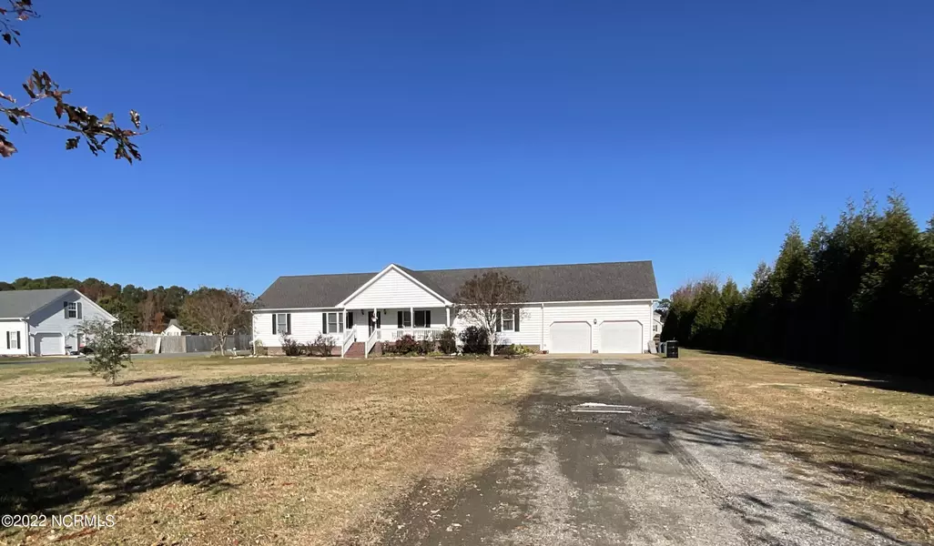 104 Sea Breeze N, Knotts Island, NC 27950