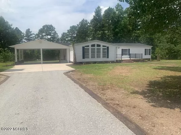 8464 Seven Creeks HWY, Nakina, NC 28455