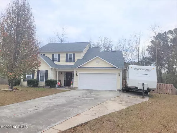 130 Whiteleaf Drive, Jacksonville, NC 28546