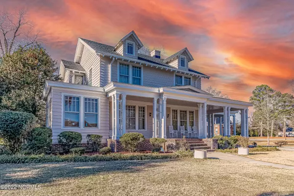 Snow Hill, NC 28580,101 W Harper ST