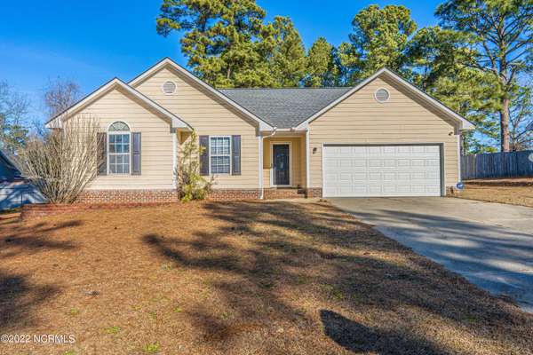 118 Proclamation DR, Raeford, NC 28376