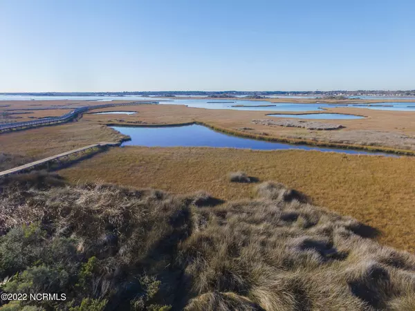 Surf City, NC 28445,825 S Topail Drive