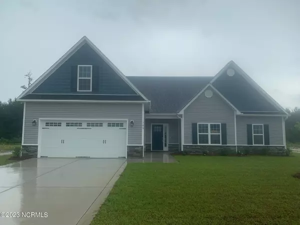 708 Secession Lane, Jacksonville, NC 28546