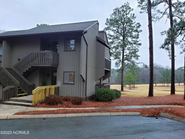 1175 St Andrews DR #109, Pinehurst, NC 28374