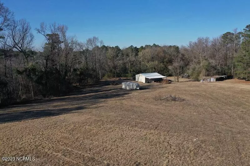 Beulaville, NC 28518,0 Off 1964 On RD