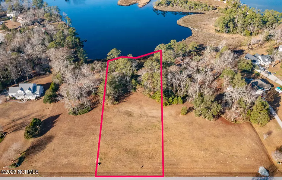 215 Long Creek DR, Havelock, NC 28532