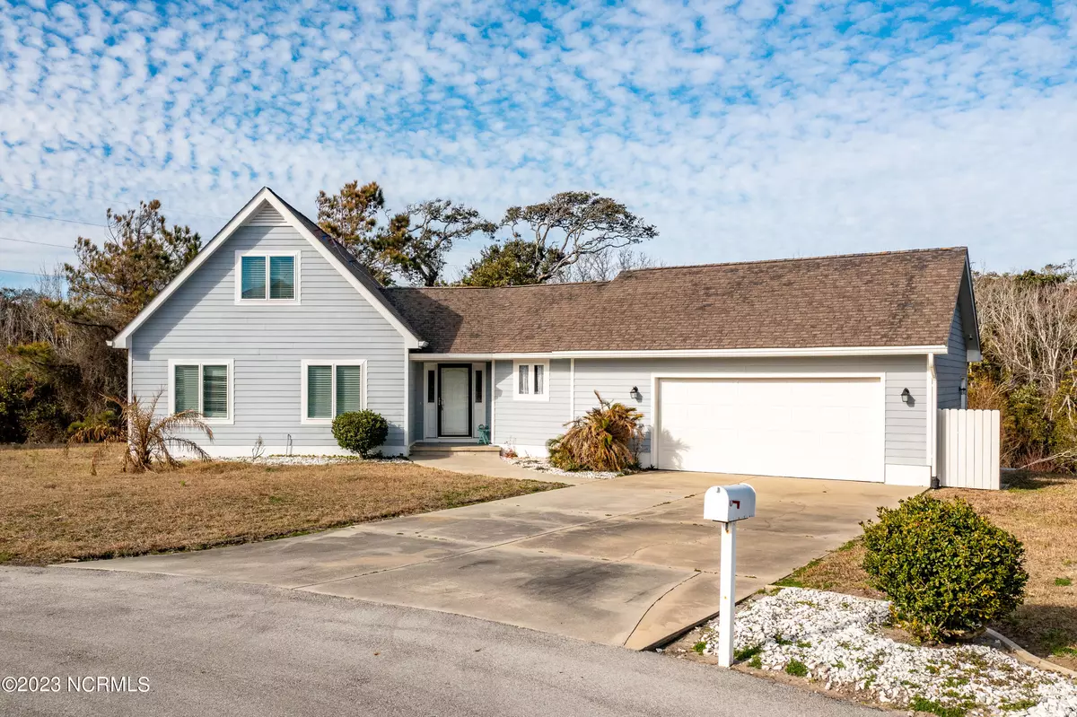 Pine Knoll Shores, NC 28512,312 Pine Knoll CIR