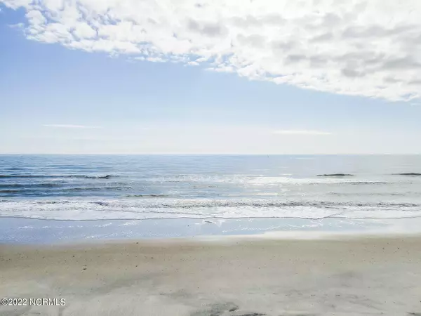 North Topsail Beach, NC 28460,8 Oceanbay Village Drive N