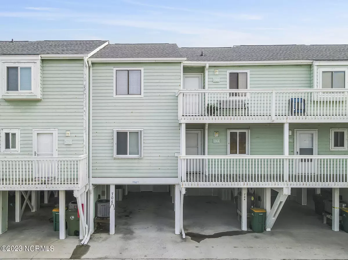 Kure Beach, NC 28449,705 Pelican CT