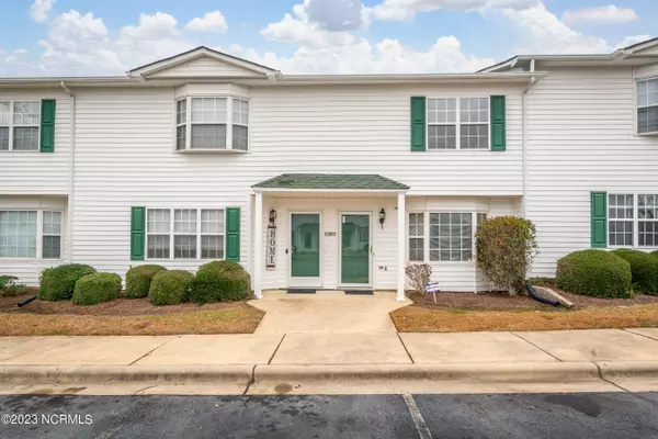 924 Spring Forest RD #M3, Greenville, NC 27834