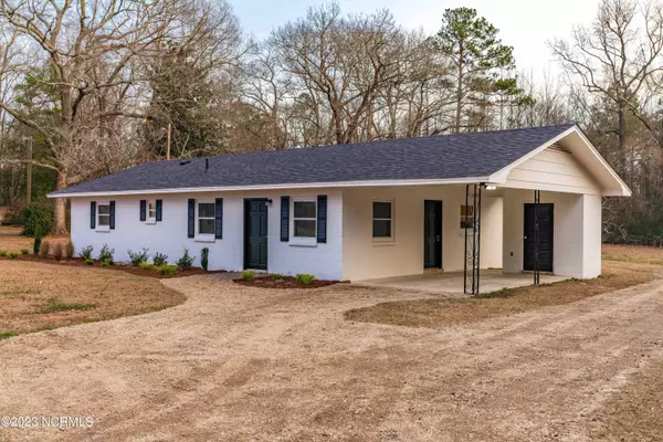 533 Butler Island Road, Roseboro, NC 28382