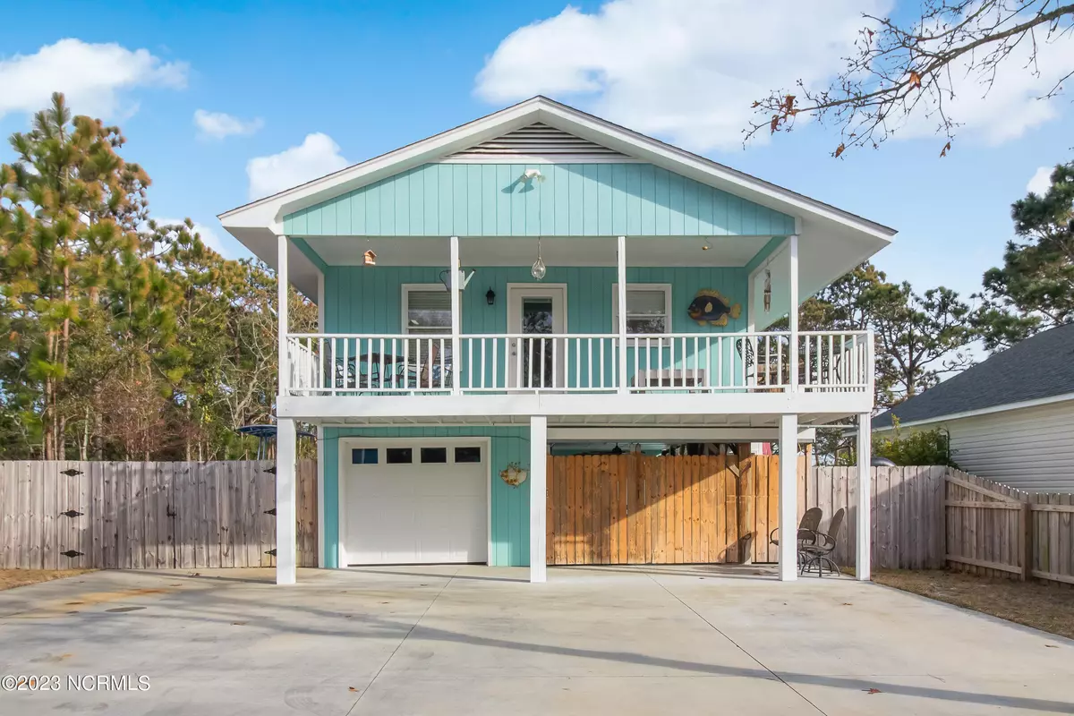 Oak Island, NC 28465,142 NE 31st Street