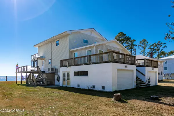 Belhaven, NC 27810,1118 Old Pamlico Beach Road E