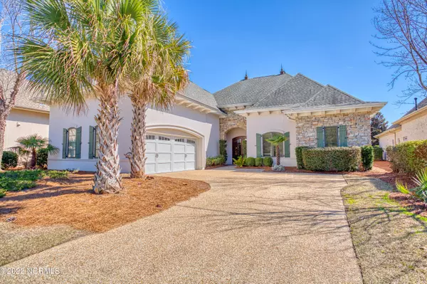 1425 S Moorings Drive, Wilmington, NC 28405