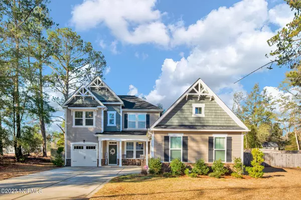 101 Carousel Street, West End, NC 27376