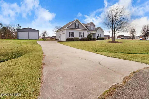 La Grange, NC 28551,400 Ellington WAY